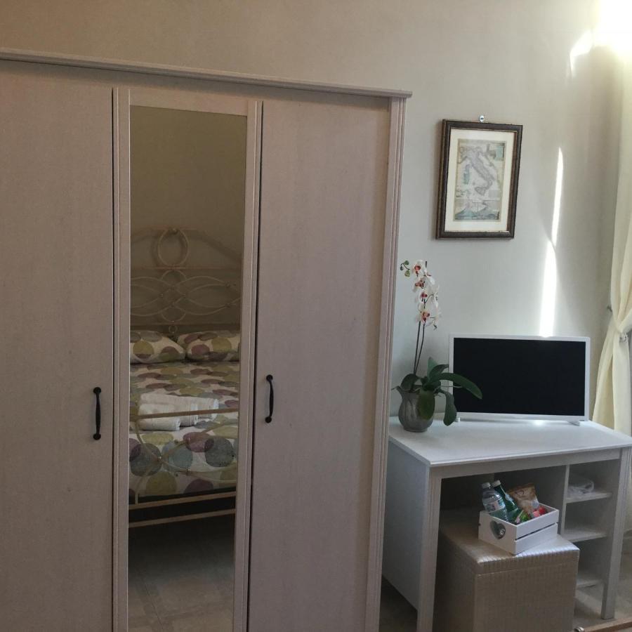 B&B Note Di Mare Imperia Exterior foto